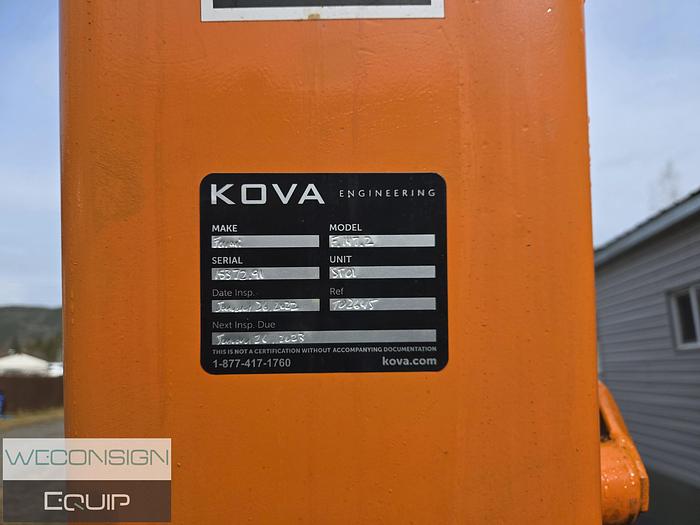 Used 1996 Mack CS200P Single Axle Boom/ Crane Truck