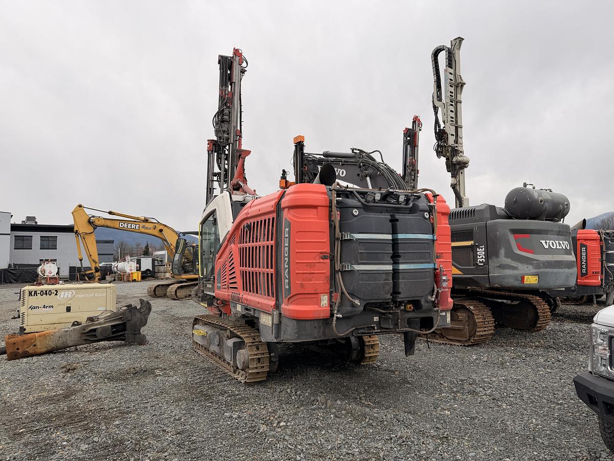 Used 2022 Sandvik DX900i T4 Crawler Mounted Drill
