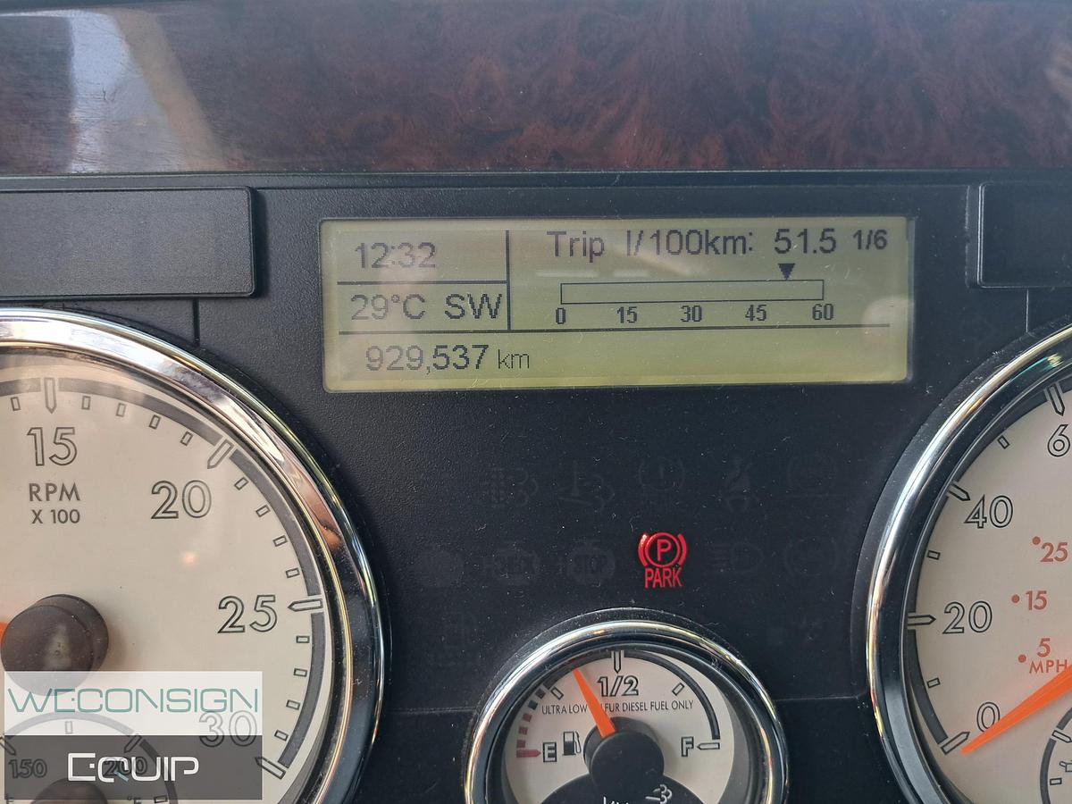 Used 2020 Freightliner Coronado Sleeper Truck Tractor