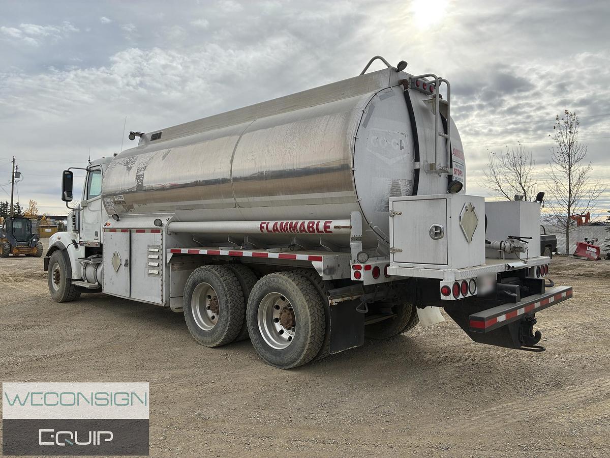 Used 2011 Freightliner Coronado SD Fuel and Lube Truck
