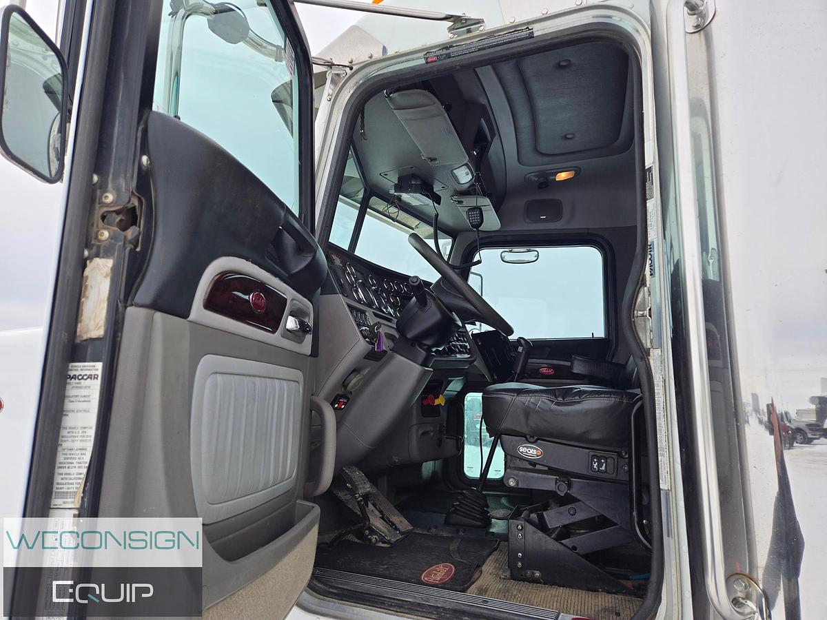 Used 2018 Peterbilt 367 Winch Truck