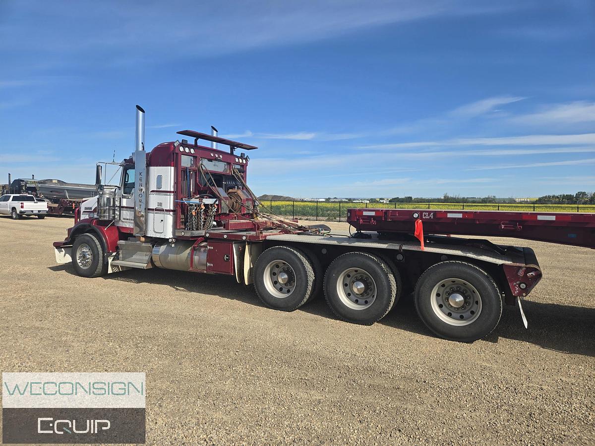 Used 2011 Kenworth T800 Tri Drive Texas Bed Truck