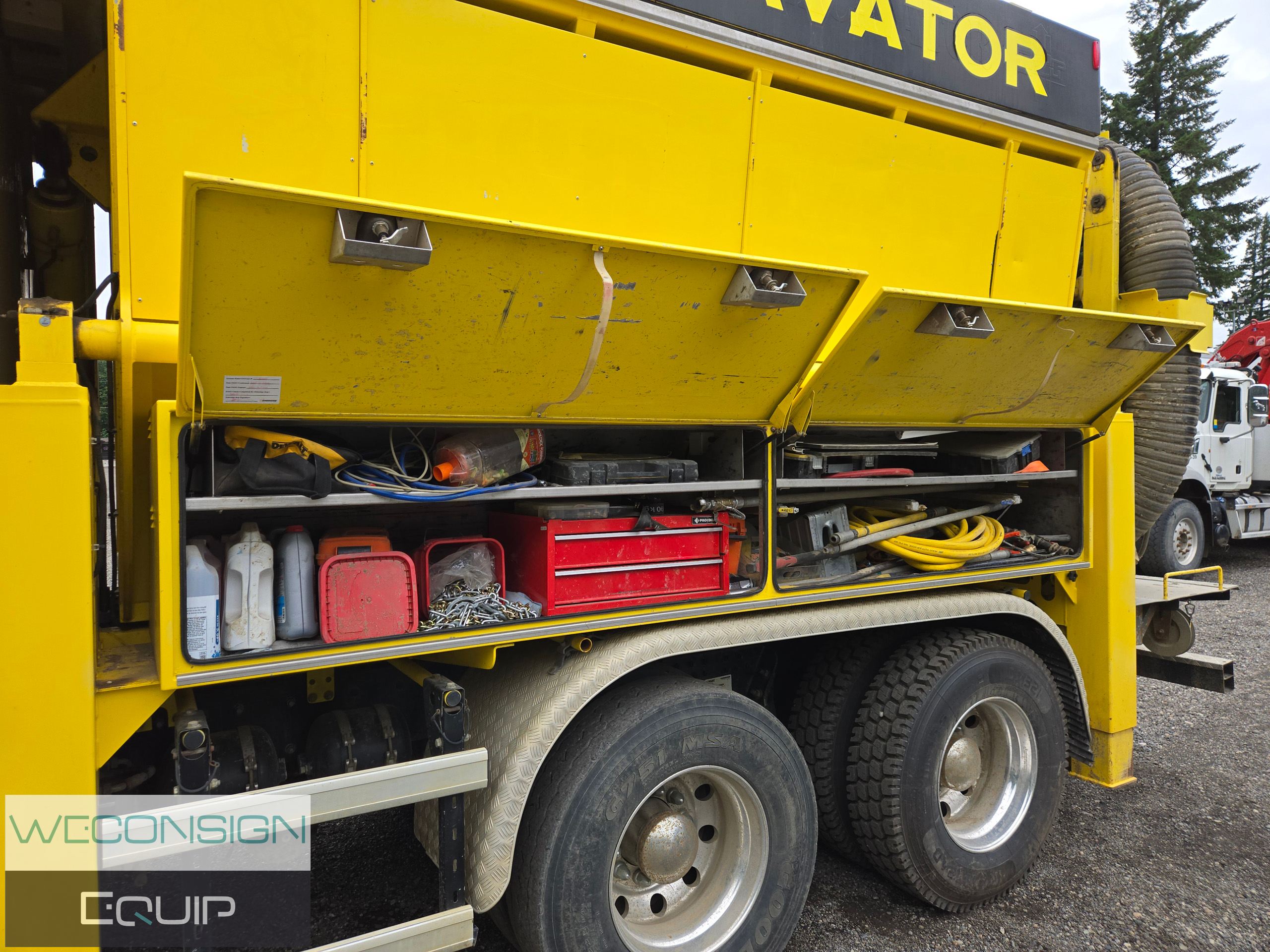 Used 2017 Kenworth T800 Tandem Axle Air Vac