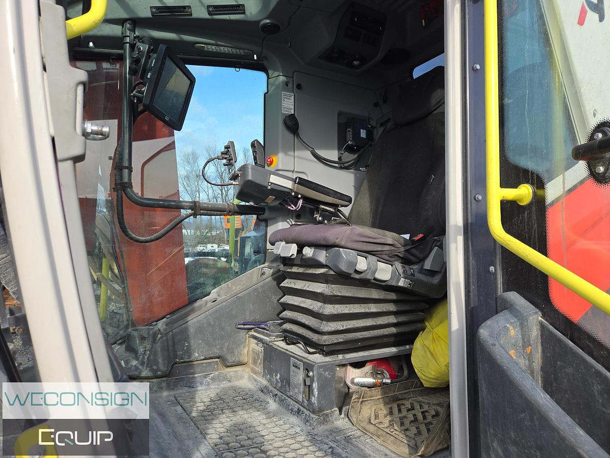 Used 2023 Sandvik DX900i T4 Crawler Mounted Drill