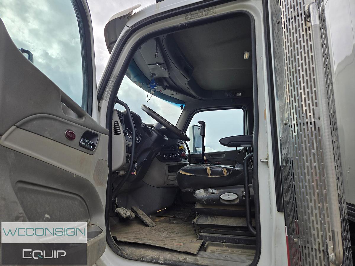 Used 2020 Peterbilt 567 Tri Drive Hydro Excavator