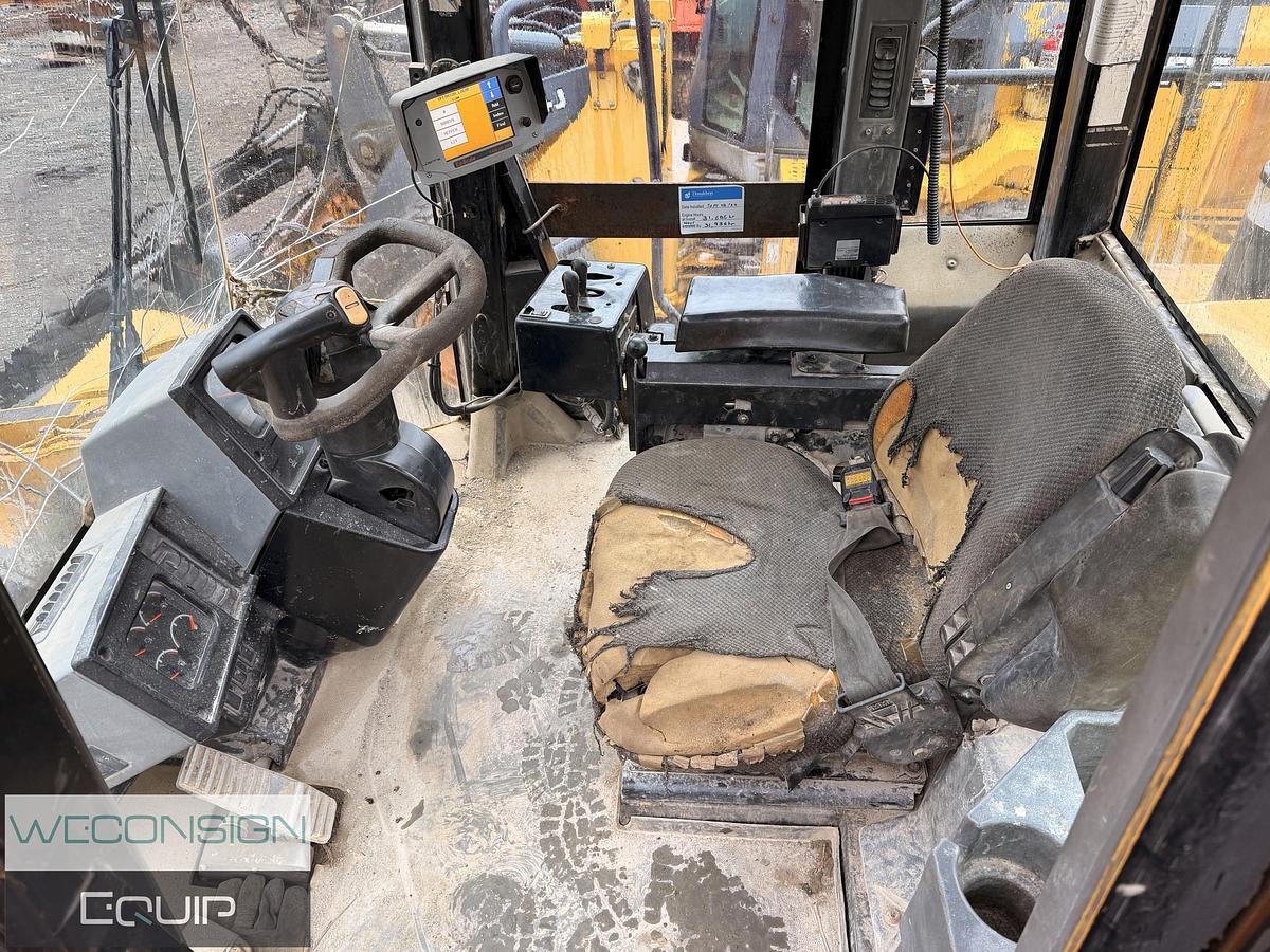 Used 2000 CAT 980G Wheel Loader