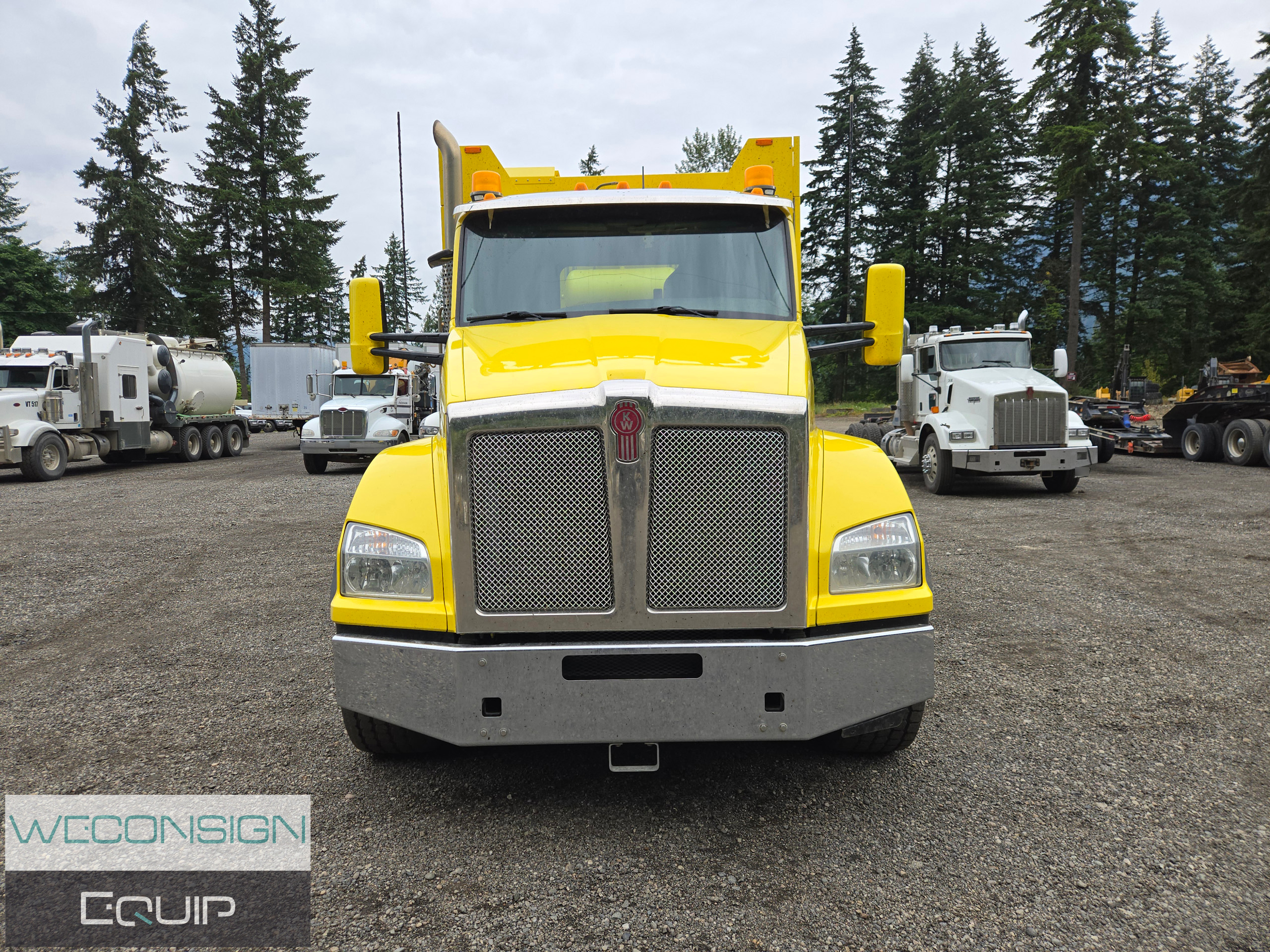 Used 2017 Kenworth T800 Tandem Axle Air Vac