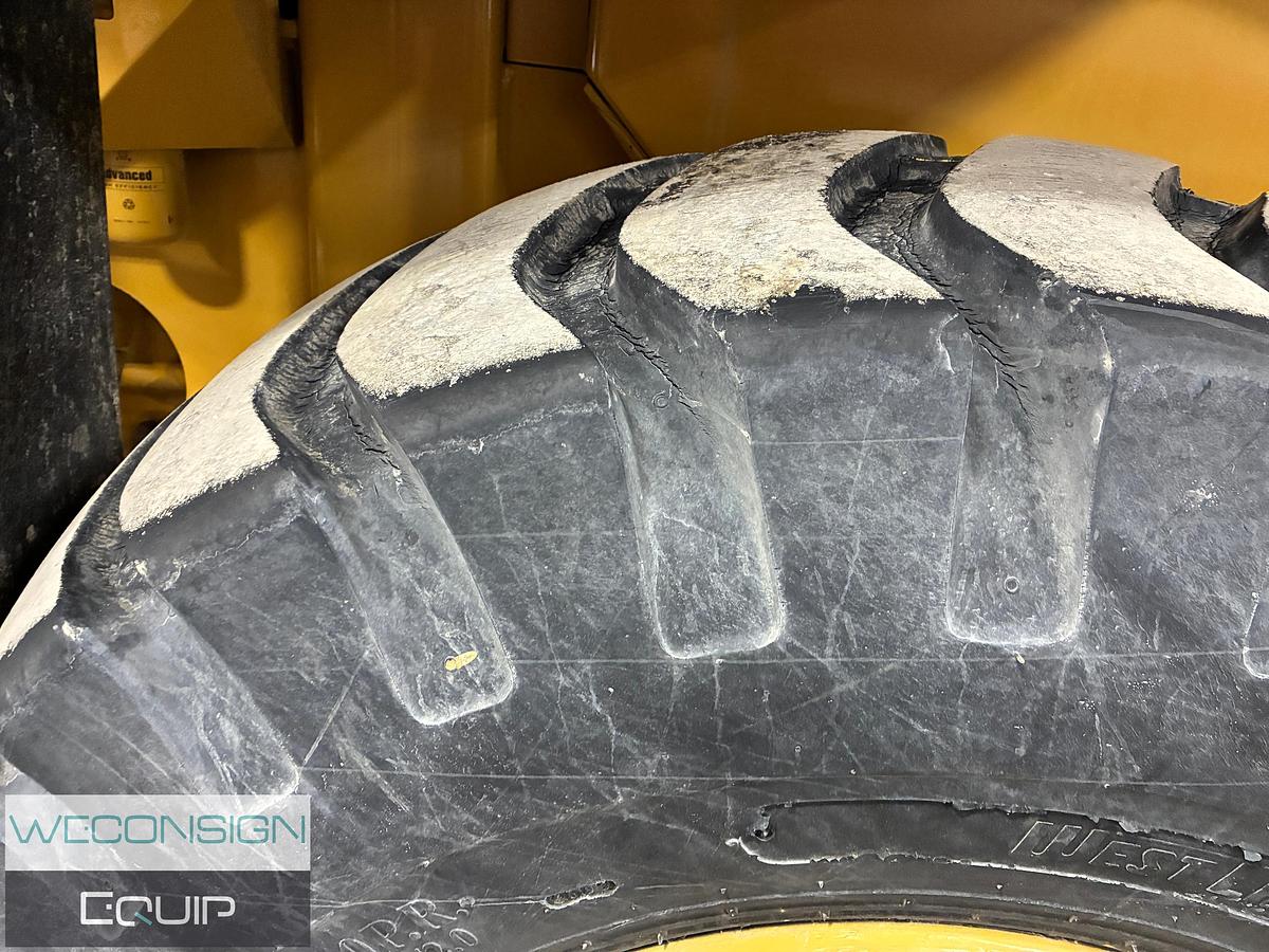 Used 1999 CAT 938G Wheeled Forklift