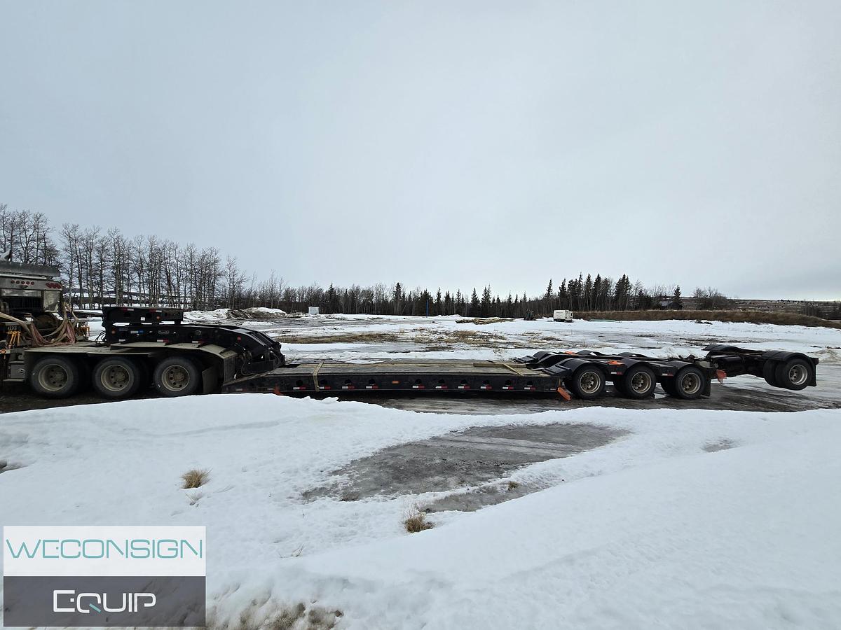 Used 2014 Pacesetter 55T 9 Axle Lowbed/Lowboy Trailer Combination