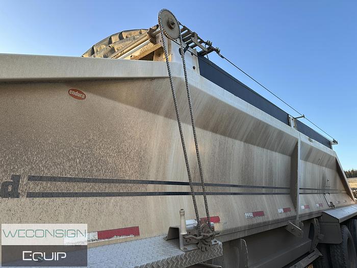 Used 2014 Midland MG38TC3000 Tridem Belly Dump