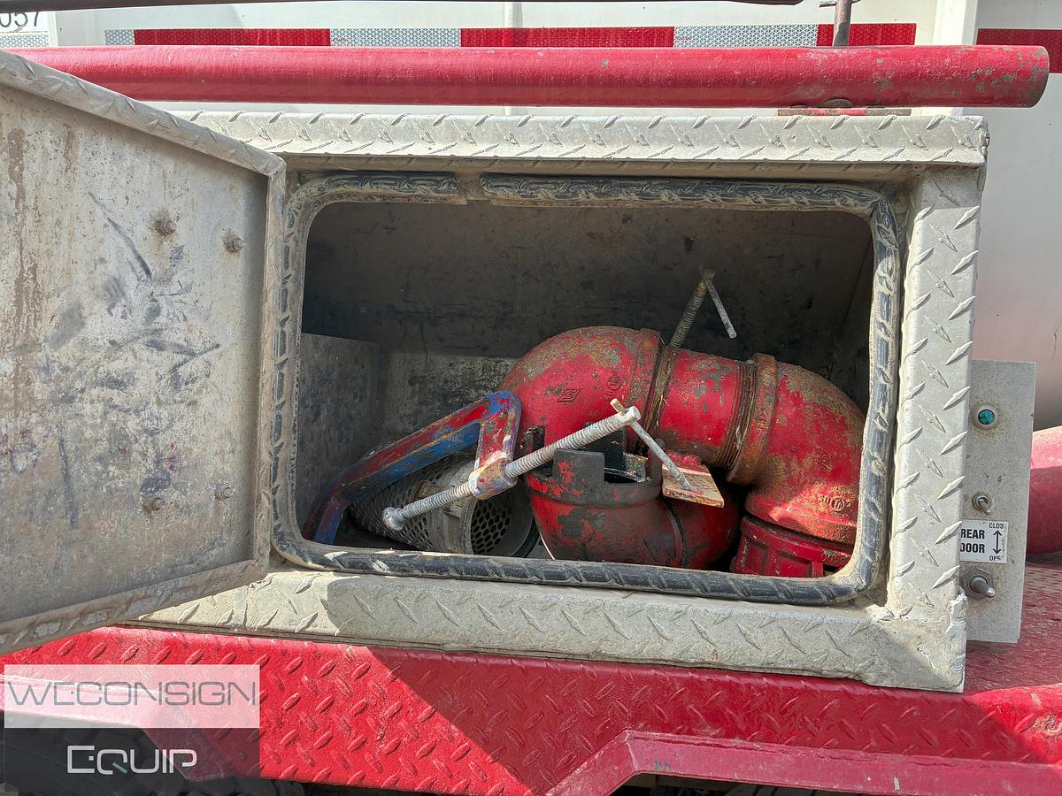 Used 2010 Kenworth T800 Tri Drive Combo Vac