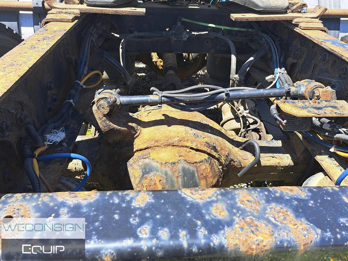 Used 2020 Freightliner Coronado Sleeper Truck Tractor