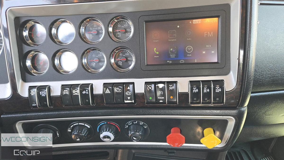 Used 2020 Kenworth T800 Daycab Logging Truck