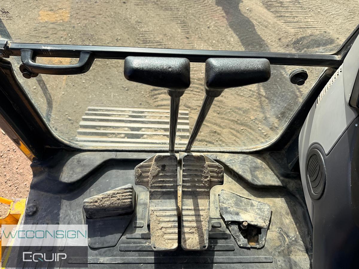 Used 2021 Komatsu PC210LC Excavator