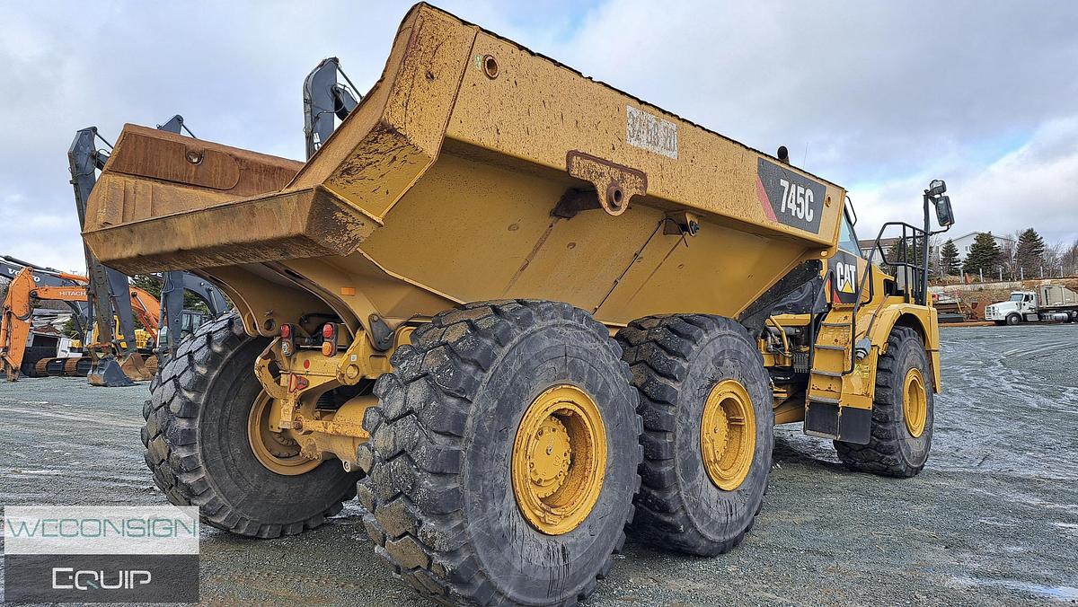 Used 2017 CAT 745C