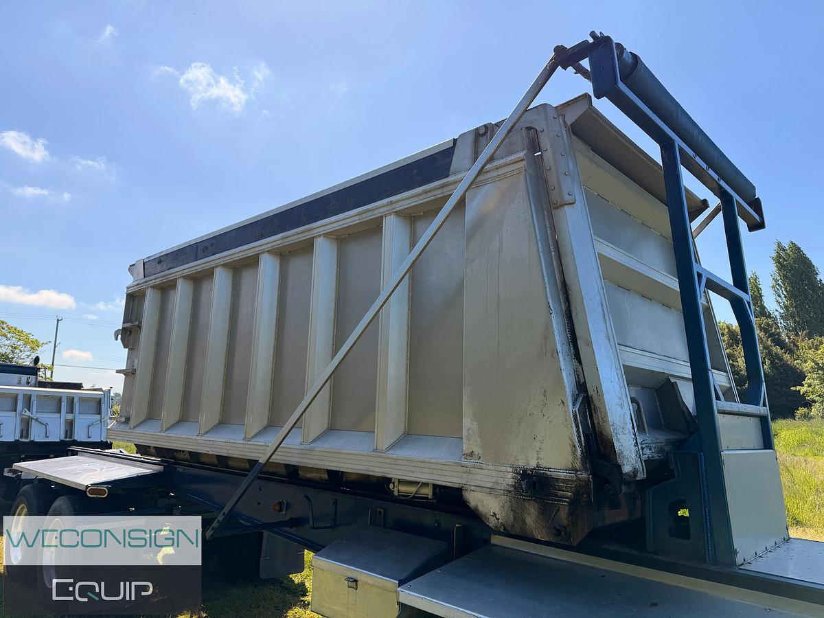 Used 2007 Kenworth W900 Dump Truck w/ K-Line Quad Transfer