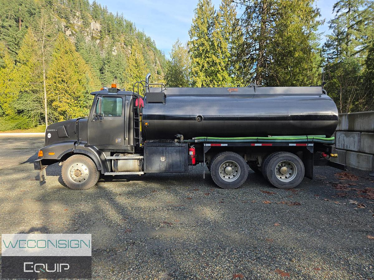 Used 1999 Western Star 5864S Water Truck