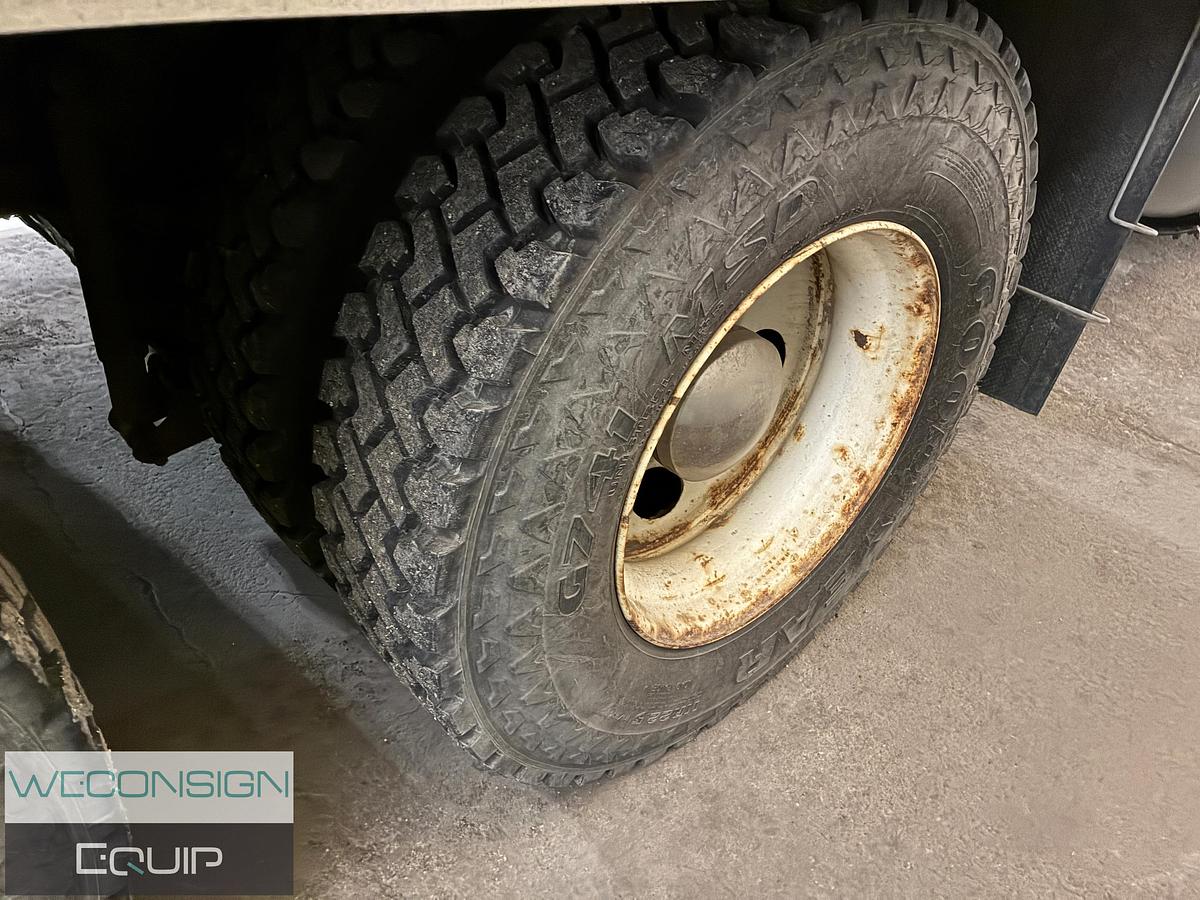 Used 2015 Kenworth T370 Van Truck