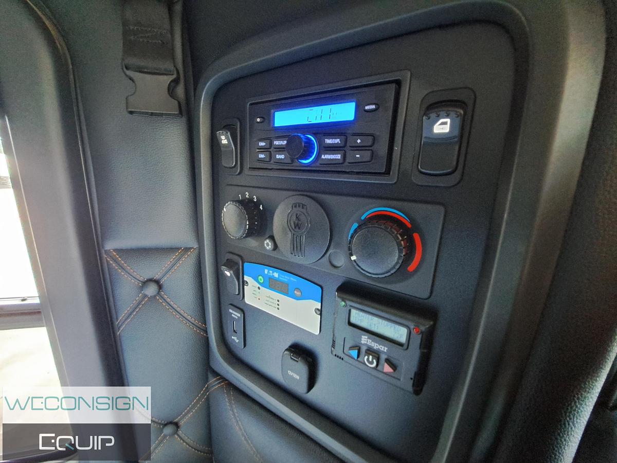 Used 2024 Kenworth W990 Sleeper Truck Tractor
