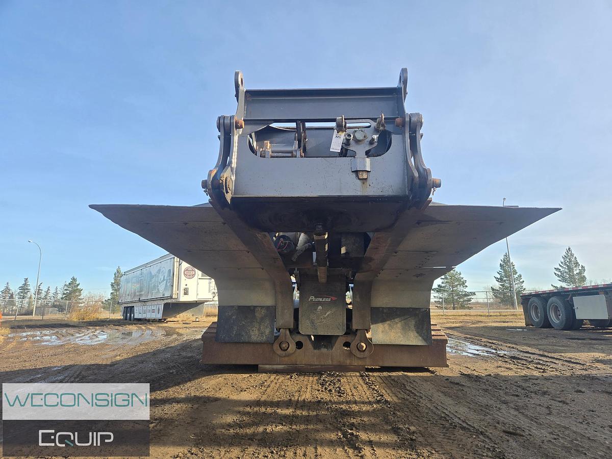 Used 2020 Peerless 16 Wheel Hydraulic Neck Lowboy