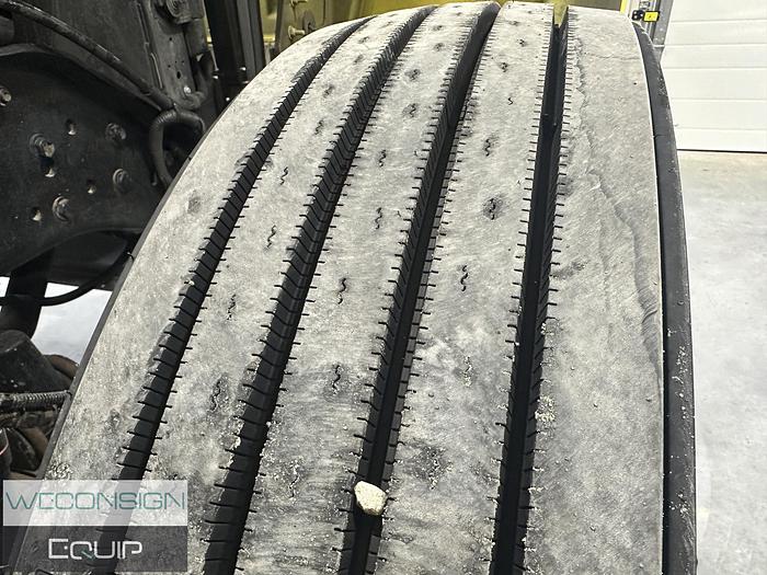 Used 2019 Kenworth W900L Sleeper Tandem Yellow