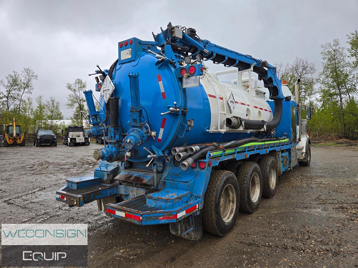 Used 2011 Western Star 4900 Tri-Drive DOT Hydrovac