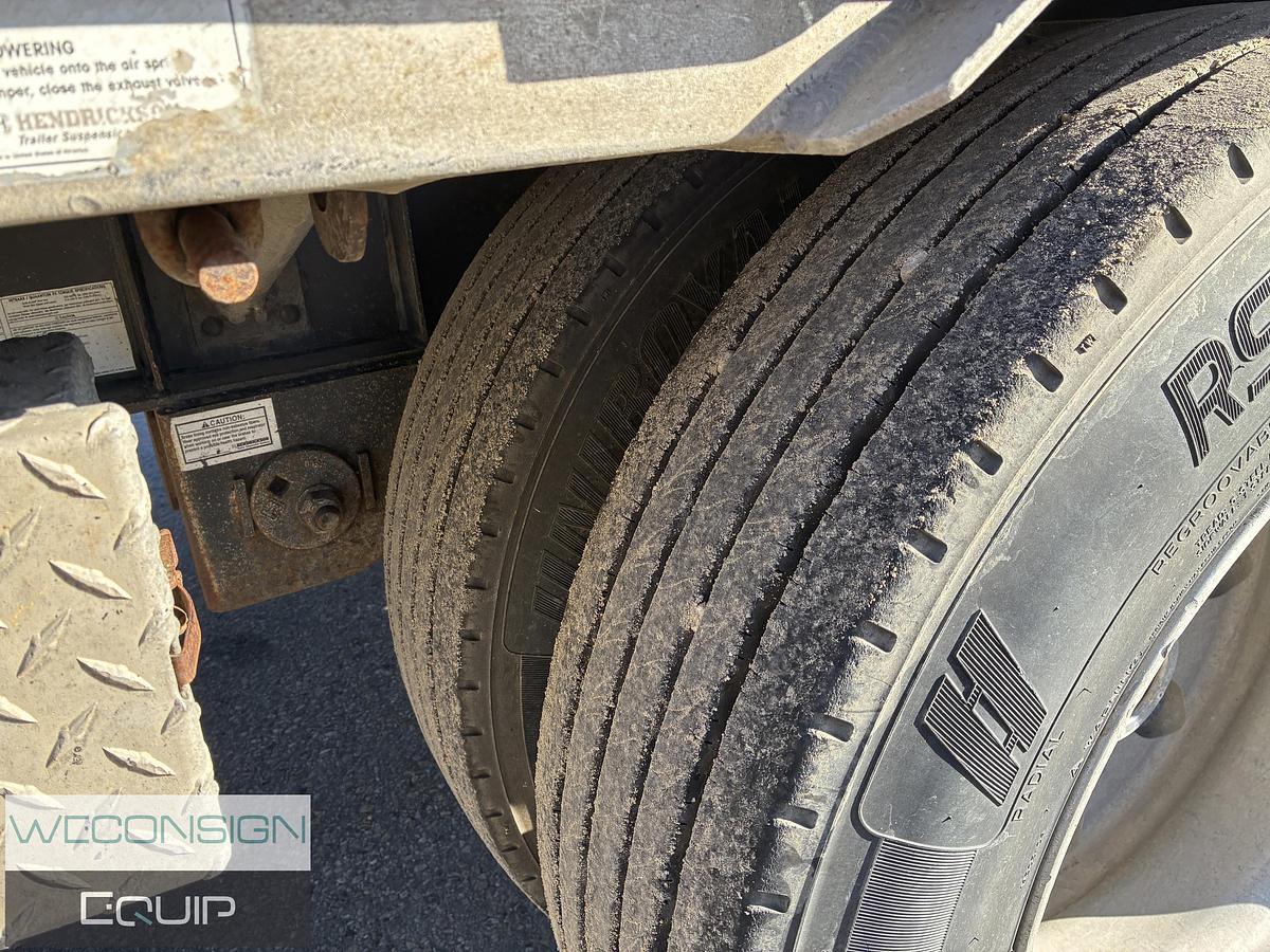 Used 2010 Doepker DC13665-S Step Deck Trailer