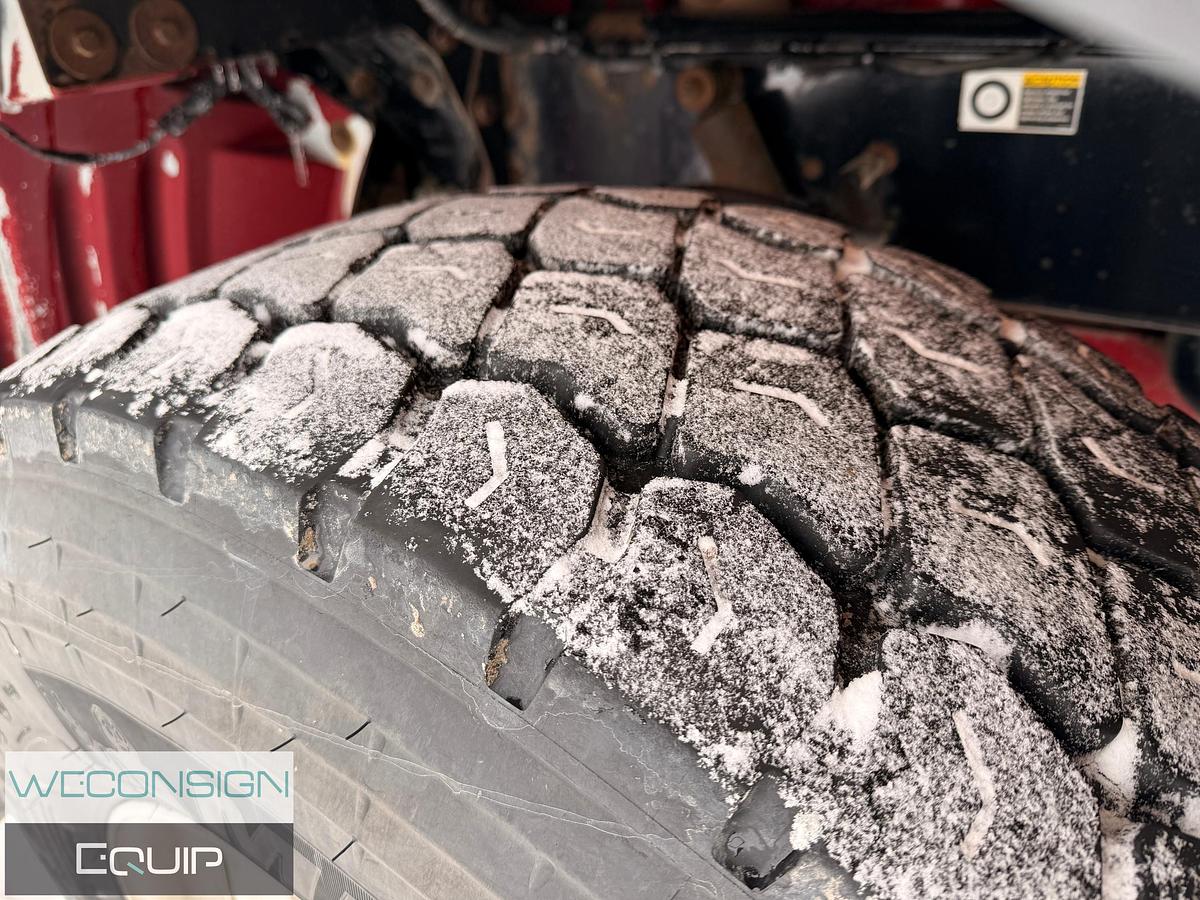 Used 2015 Peterbilt 367 Tri Drive Winch Truck