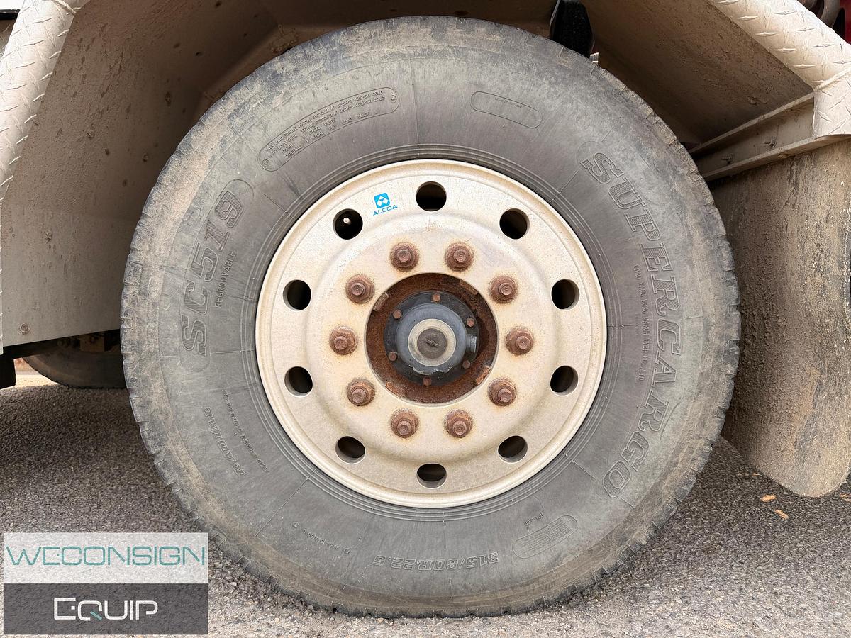 Used 2007 Freightliner FLD120 Snubbing Unit
