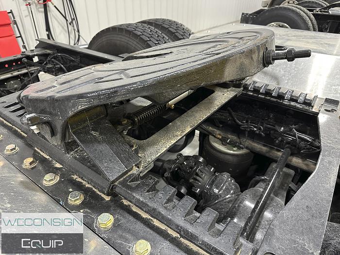 Used 2019 Kenworth W900L Sleeper Tandem Yellow