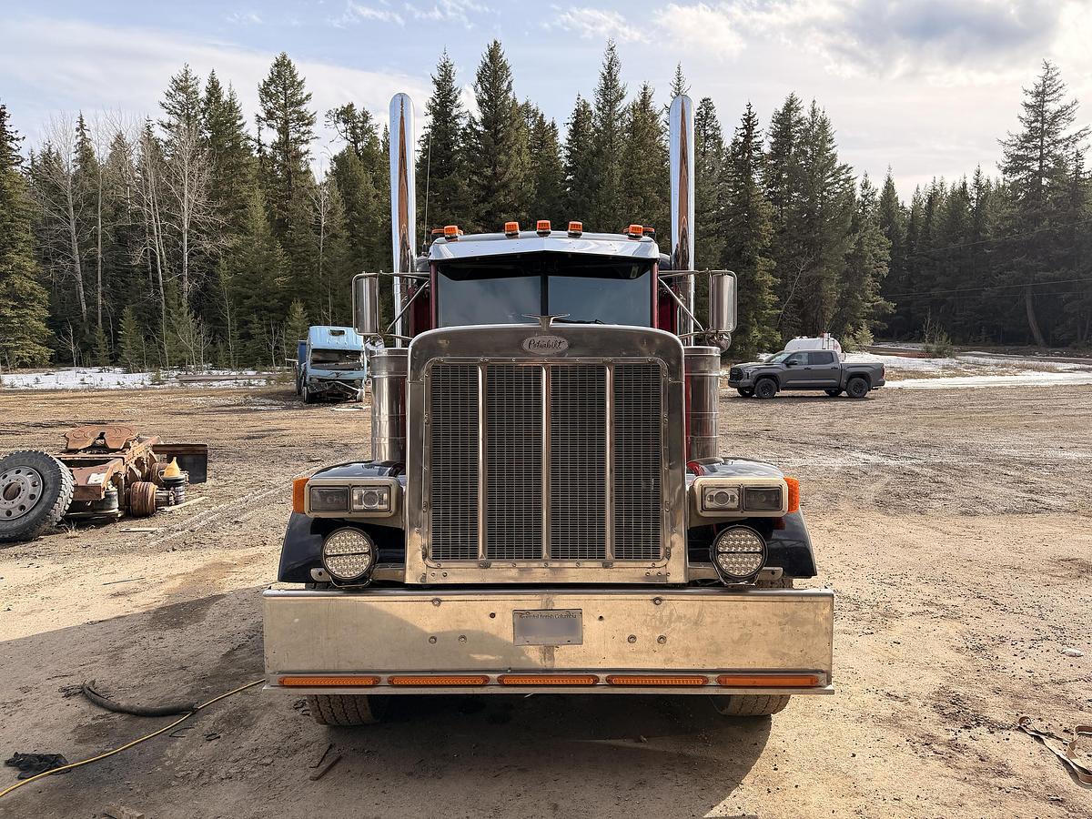 Used 1998 Peterbilt 379 Heavy Haul Truck