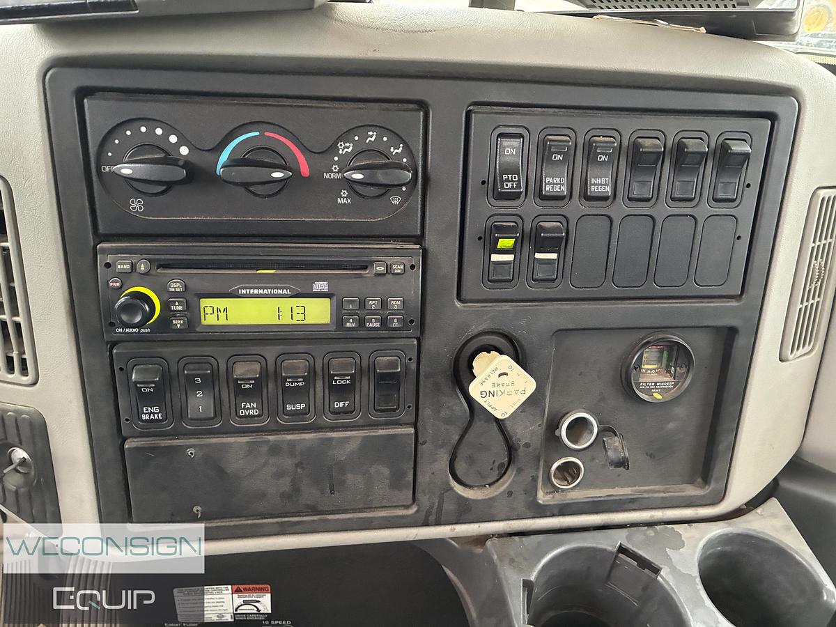Used 2009 International 4400SBA 4x2 Vacuum Truck