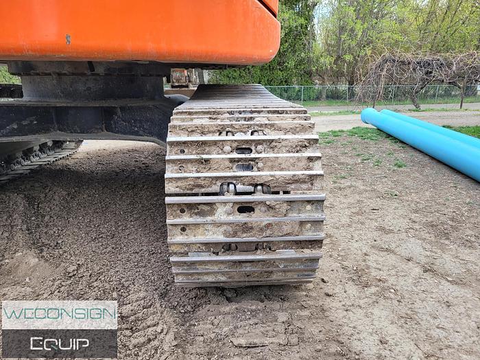 Used 2011 Hitachi ZX135US-3 Excavator