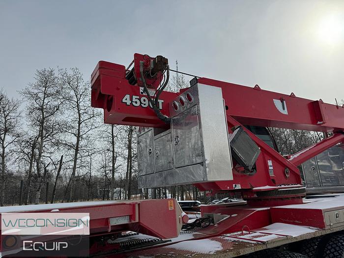 Used 2013 Kenworth  C500 Boom/Crane Truck