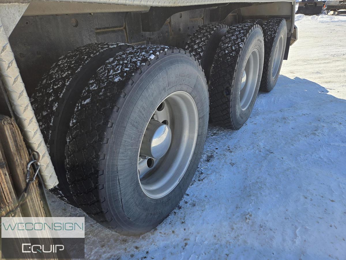 Used 2014 Peterbilt 367 Tan Tri 30 Ton Knuckle Boom Truck