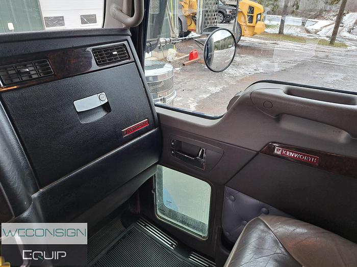 Used 2019 Kenworth T800 Heavy Haul Truck Tractor