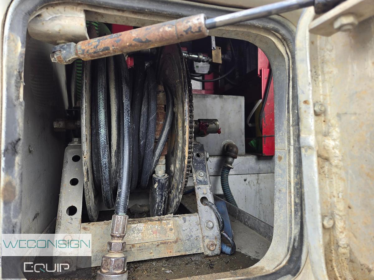 Used 2020 Peterbilt 567 Tri Drive Hydro Excavator