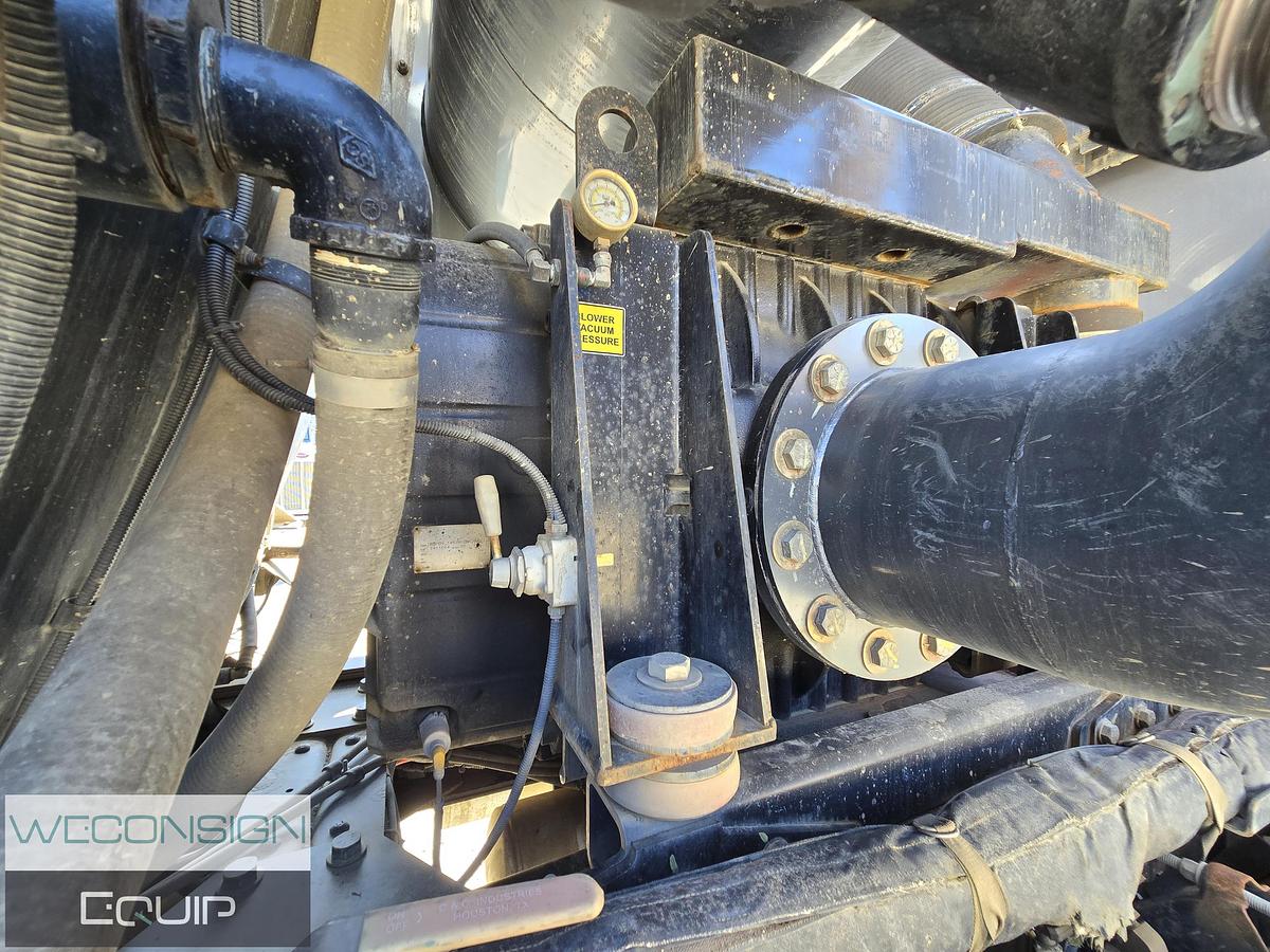 Used 2015 CAT Hydro Excavator