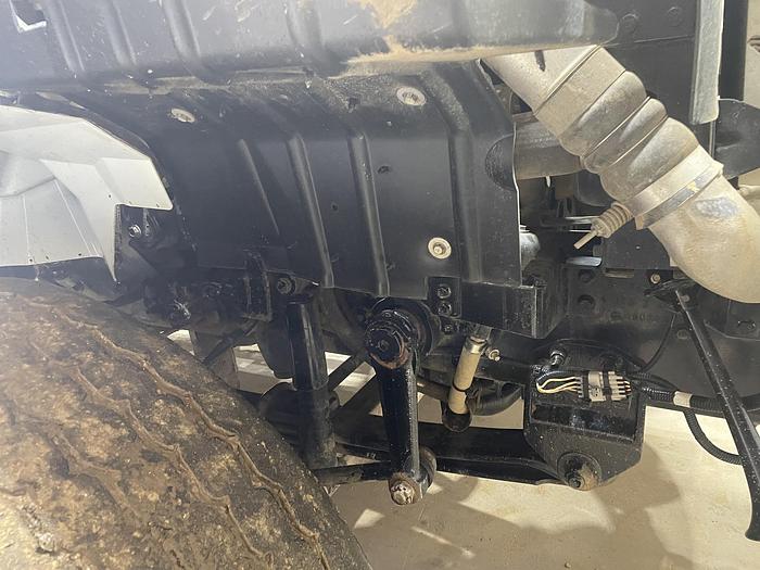 Used 2016 International 7400 Bed/Deck Truck