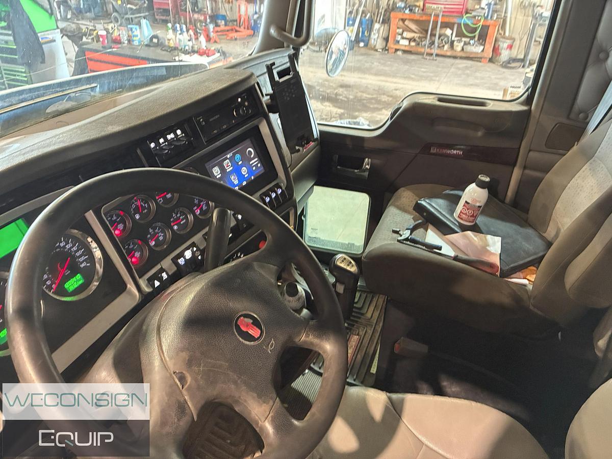 Used 2018 Kenworth T800