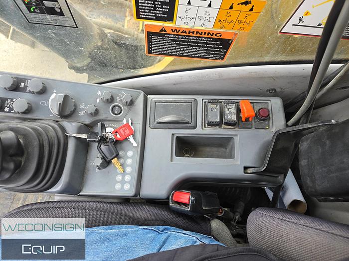 Used 2018 John Deere 245G Excavator