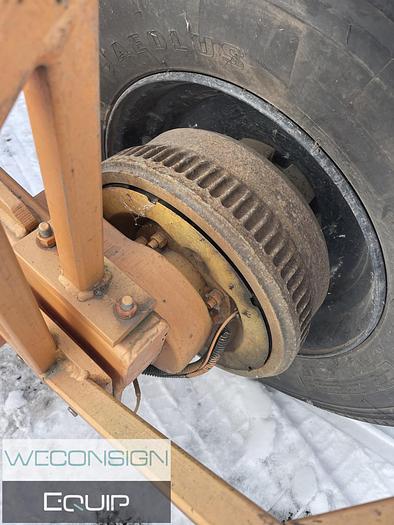 Used 2002 Nissan 2500 – Pavement Marking Vocational Truck