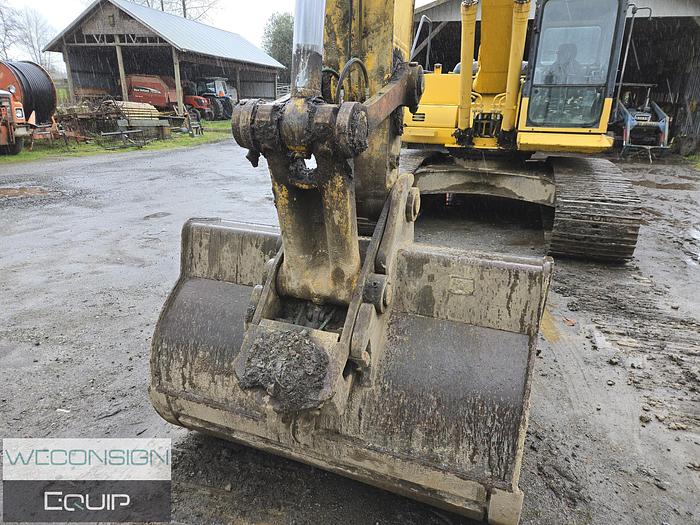 Used 2005 Komatsu PC220LC-7 Hydraulic Excavator