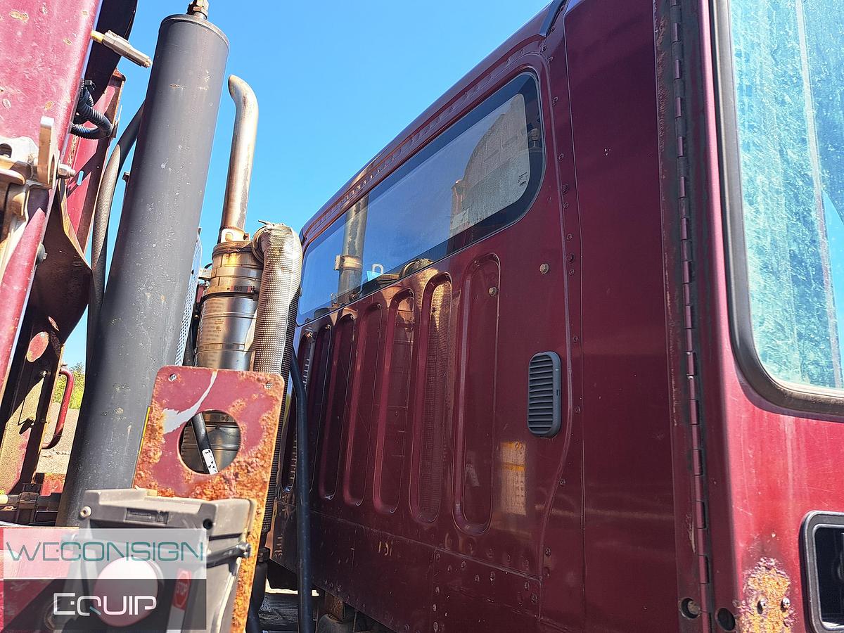 Used 2014 Freightliner M2 106 Sideload Refuse Unit