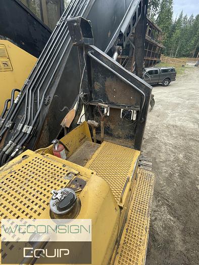 Used 2003 CAT 325C Forestry