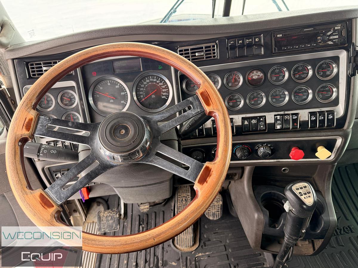 Used 2011 Kenworth T800 Tri Drive Texas Bed Truck