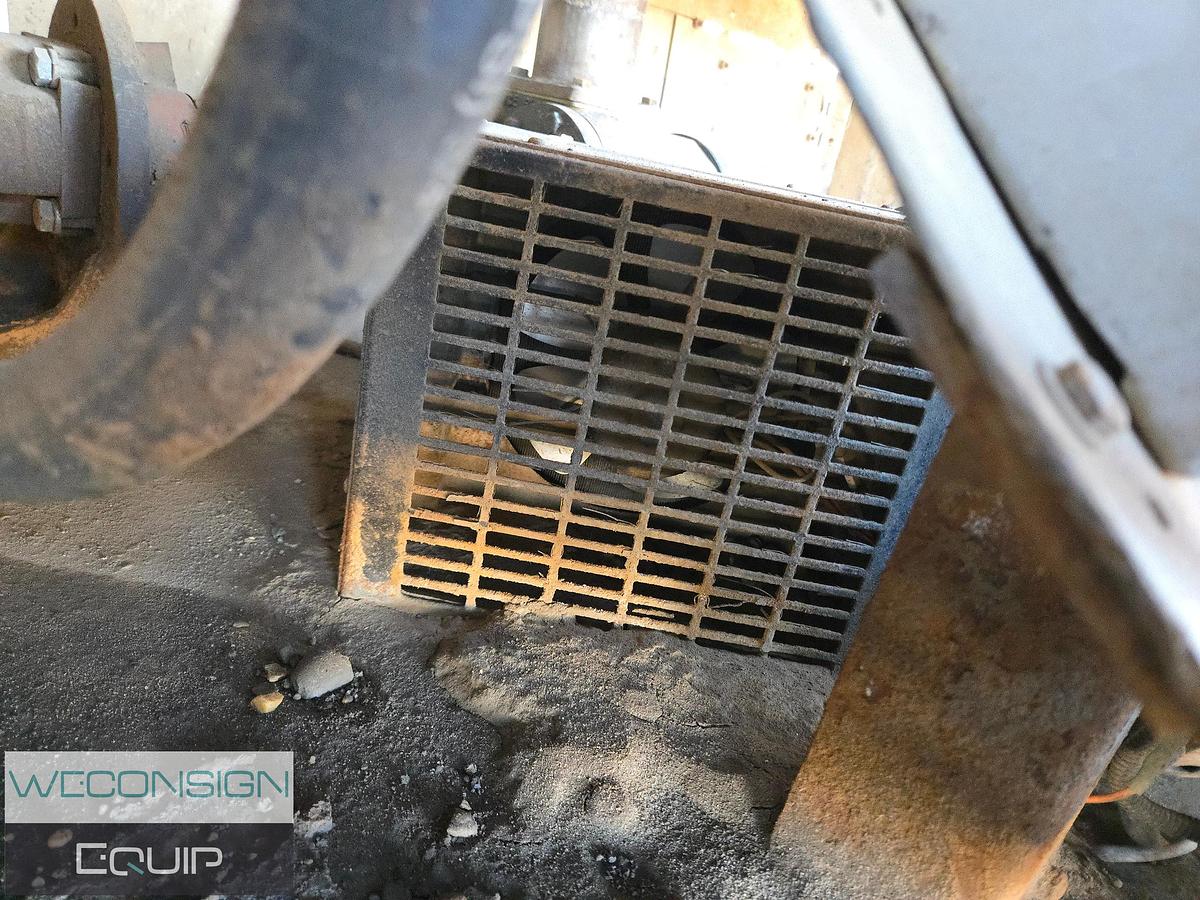 Used 2008 Heil Heated Fluid Belly Pumper