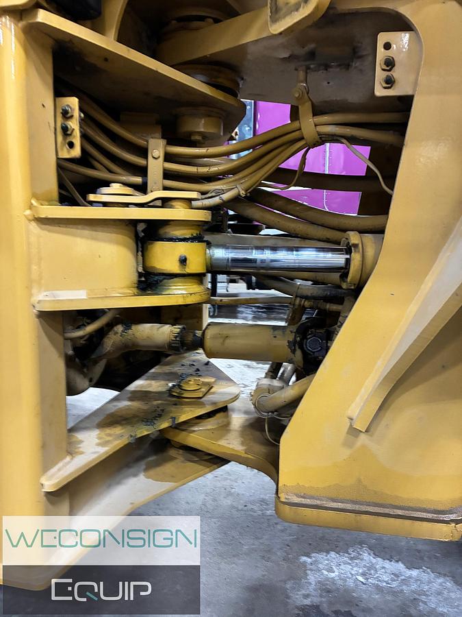 Used 1999 CAT 938G Wheeled Forklift