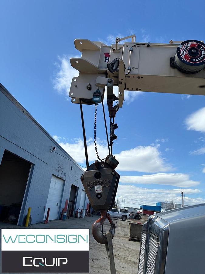 Used 2015 Kenworth T880 Boom/Crane Truck