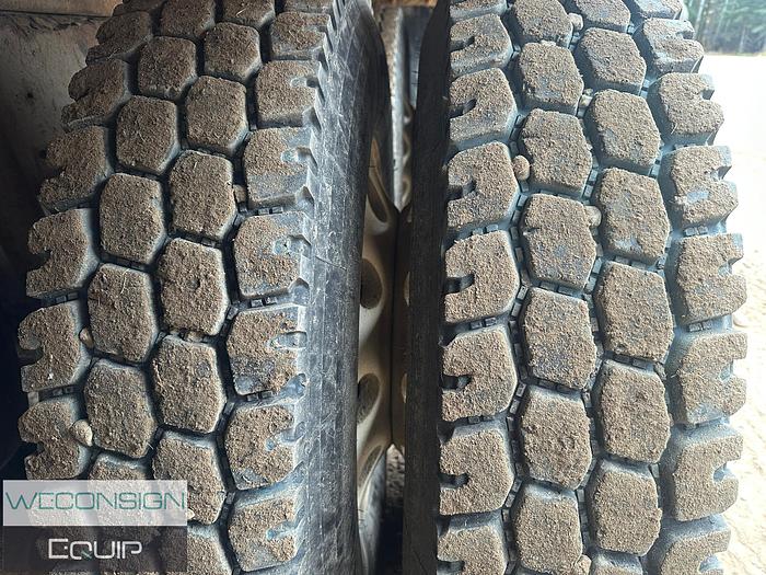 Used 2012 Kenworth T800 DOT Vacuum